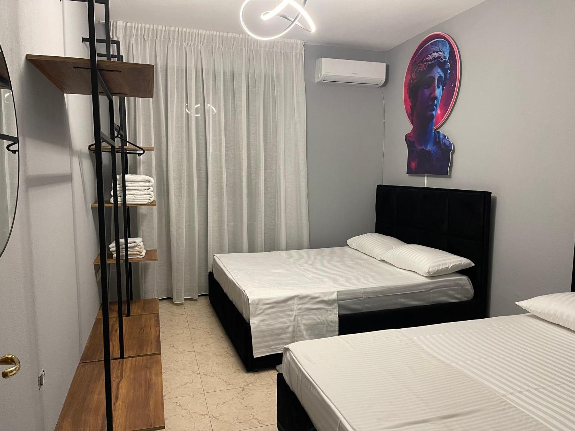 Super House 2 Blloku - 3 Rooms Tiranë Eksteriør bilde