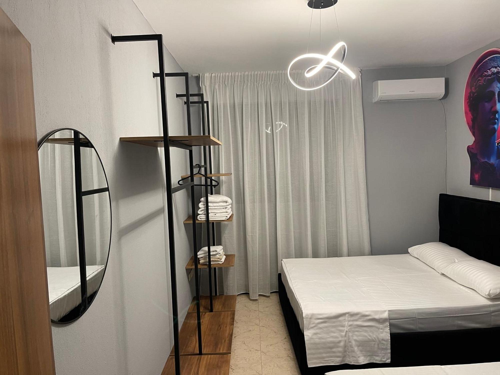 Super House 2 Blloku - 3 Rooms Tiranë Eksteriør bilde
