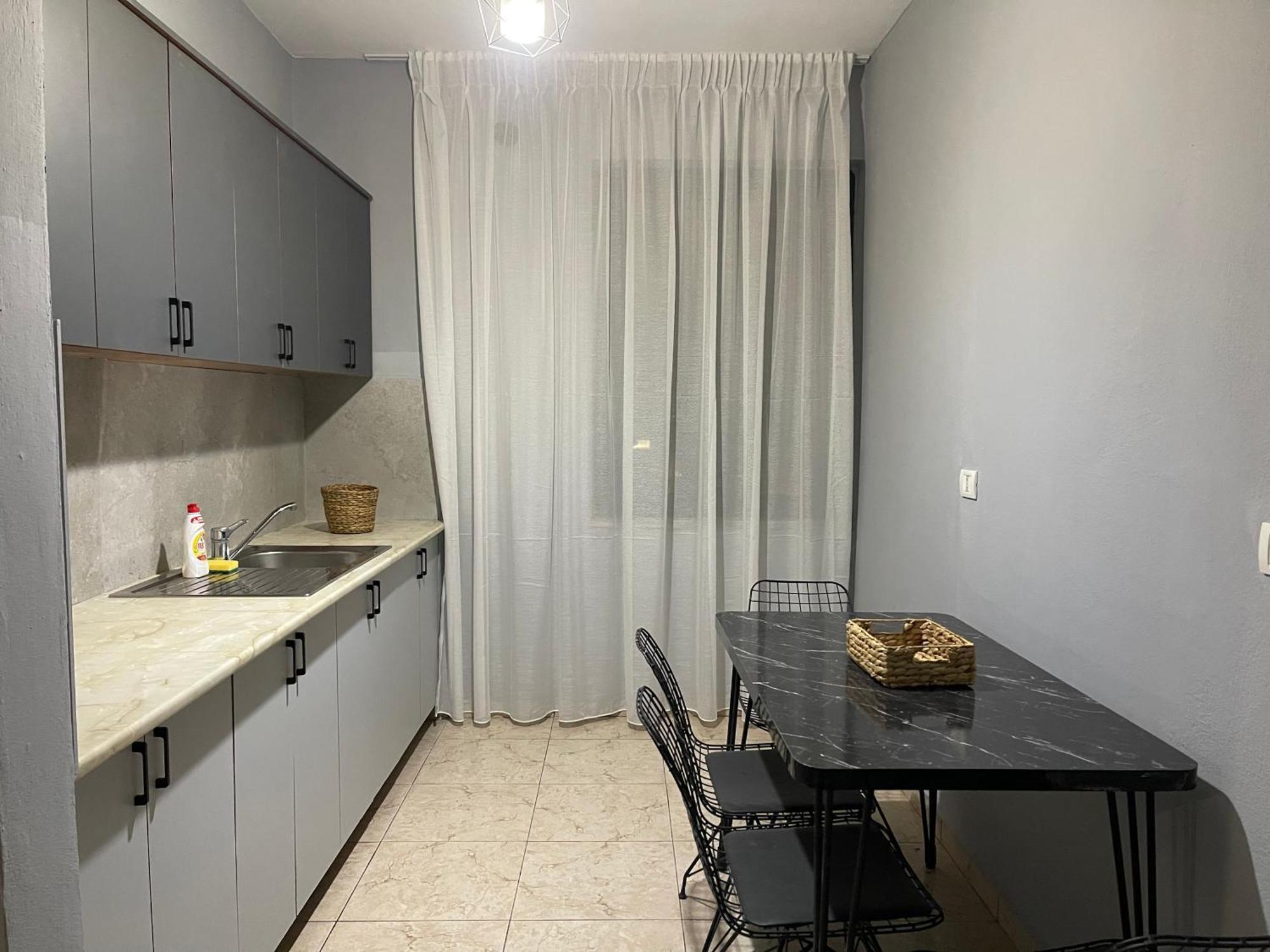 Super House 2 Blloku - 3 Rooms Tiranë Eksteriør bilde