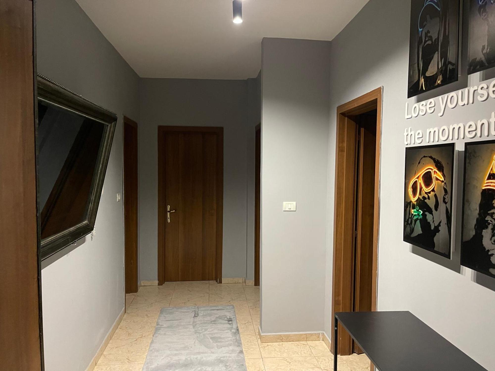 Super House 2 Blloku - 3 Rooms Tiranë Eksteriør bilde
